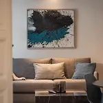Luxury Design In Center Appartement