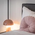 Luxury Design In Center Appartement