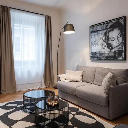 Luxury Design In Center Apartamento