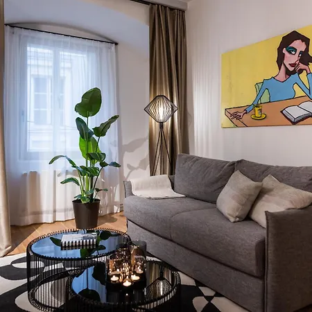 Apartamento Luxury Design In Center Graz