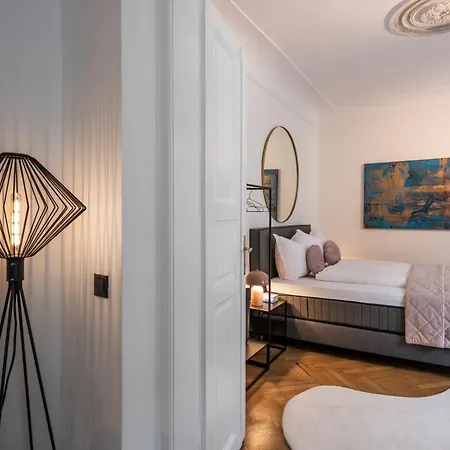 Luxury Design In Center Appartamento Graz