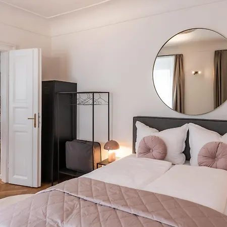 Luxury Design In Center Appartamento Graz