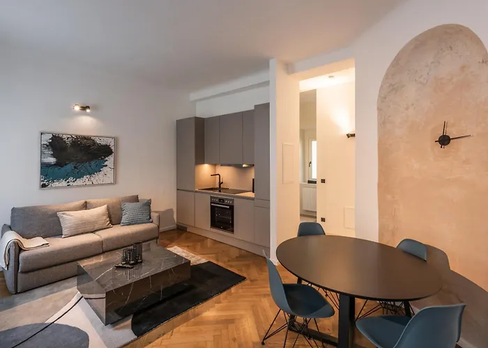 Luxury Design In Center Διαμέρισμα Γκρατς