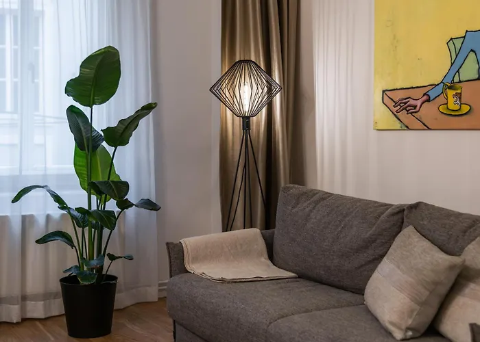 Luxury Design In Center شقة *